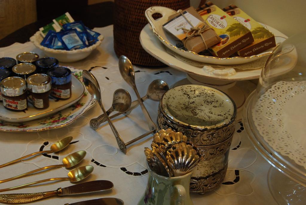 Kemmare Bed & Breakfast Riposto Eksteriør bilde